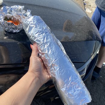 Tacos Sinaloa - Super Veggie Burrito - Food Trucks Near Me - Oakland, California