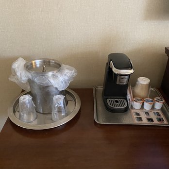 Bahia Resort Hotel - Kitchenette???? - San Diego, CA