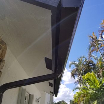 Jerry's Seamless Guttering - beautiful large gutters 3x4 downspout - Gutter Services Near Me - Delray Beach, Florida