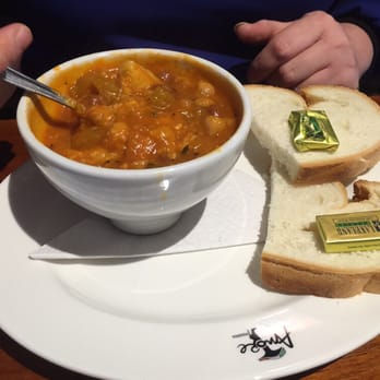 Amore D'Italia - Mums minestrone soup. Slightly thicker than anticipated. - Italian Near Me - Glasgow, GLG