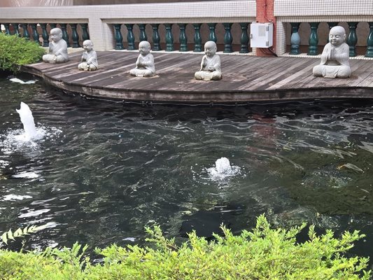 Kong Meng San Phor Kark See Monastery by null