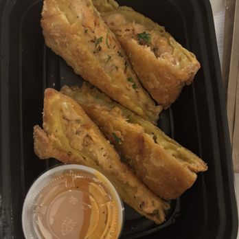 Philly Me Up - Salmon Egg Roll - Lounges Near Me - Riverdale, Georgia Philly Me Up - Salmon Egg Roll - Lounges Near Me - Riverdale, Georgia
