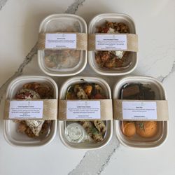 eatwelle - Greek Hasselback chicken, grilled turkey kabobs, short ribs, and shrimp scampi in this week's delivery