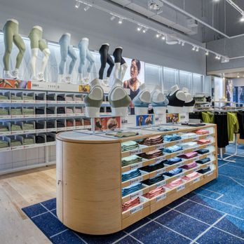Nike by Manhasset - Shoe Stores Near Me - Manhasset, New York Nike by Manhasset - Shoe Stores Near Me - Manhasset, New York