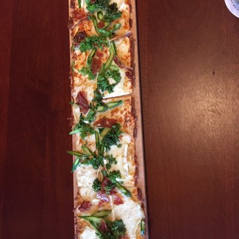 Seasons 52 - Crispy prosciutto and asparagus flatbread. Perfect crispy thin crust - New American Near Me - Raleigh, North Carolina Seasons 52 - Crispy prosciutto and asparagus flatbread. Perfect crispy thin crust - New American Near Me - Raleigh, North Carolina