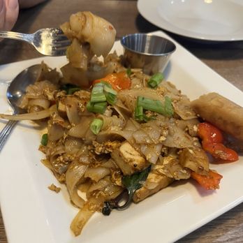 Udon Thai - Lunch - Spicy Noodle "Drunken Noodle" - Thai Near Me - Scottsdale, Arizona Udon Thai - Lunch - Spicy Noodle "Drunken Noodle" - Thai Near Me - Scottsdale, Arizona