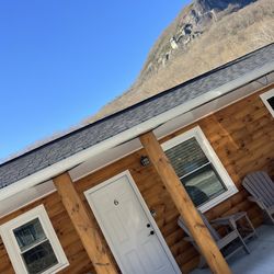 Carter Lodge - Great views of Chimney Rock outside!