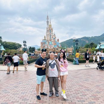 香港迪士尼樂園 - Amusement Parks Near Me - Hong Kong, HK 香港迪士尼樂園 - Amusement Parks Near Me - Hong Kong, HK