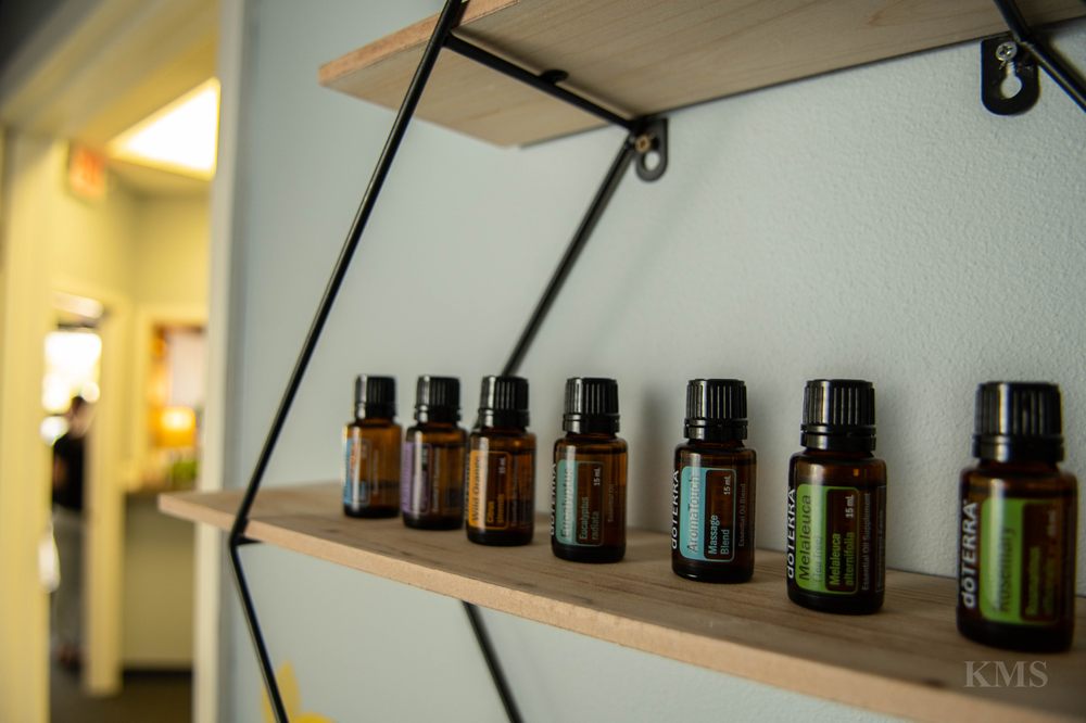 MASSAGE KNOT Updated May 2024 4618 S Thompson St, Springdale