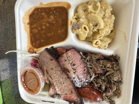 Smokin' Brew-B-Q by null