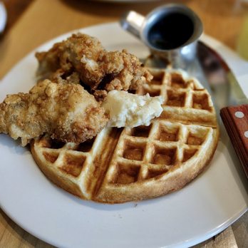 The Braeburn - Chicken and waffles - Breakfast & Brunch Near Me - Langley, Washington