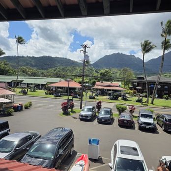 The Terrace - Beautiful view - Asian Fusion Near Me - Hanalei, Hawaii