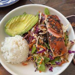 Salmon bowl