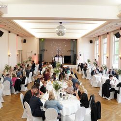 Restaurant, Tanzlokal, Hochzeitssaal & Dekoration am Kasinopark