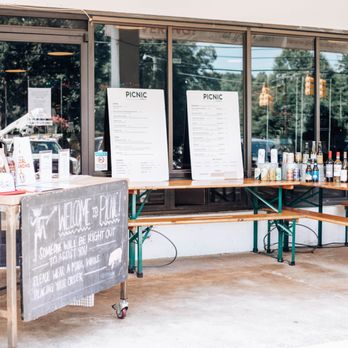 Picnic - the outside of a restaurant with tables and benches - Barbeque Near Me - Durham, North Carolina Picnic - the outside of a restaurant with tables and benches - Barbeque Near Me - Durham, North Carolina