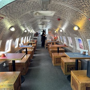 Flying Taco - Inside seating - Tacos Near Me - Tulare, California
