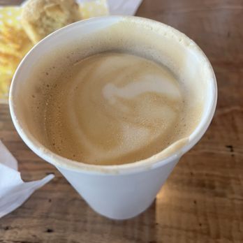 Neon Belly Coffee & Bakery - Café latte, ordered without any foam - Coffee & Tea Near Me - Austin, Texas