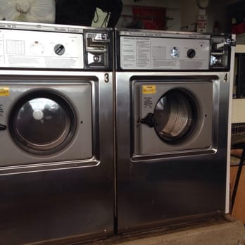Village Bleachers - Small Washing machines $3.50 a load - Laundromat Near Me - Manhattan, New York Village Bleachers - Small Washing machines $3.50 a load - Laundromat Near Me - Manhattan, New York
