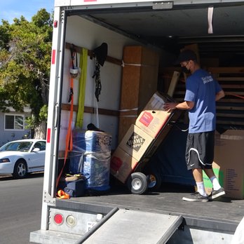 Quick Moves - Movers Near Me - Oxnard, California Quick Moves - Movers Near Me - Oxnard, California