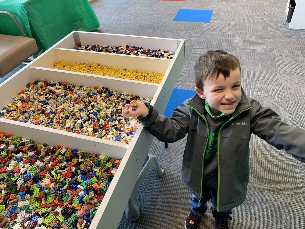 BRICKS & MINIFIGS Updated September 2024 17 Photos & 10 Reviews