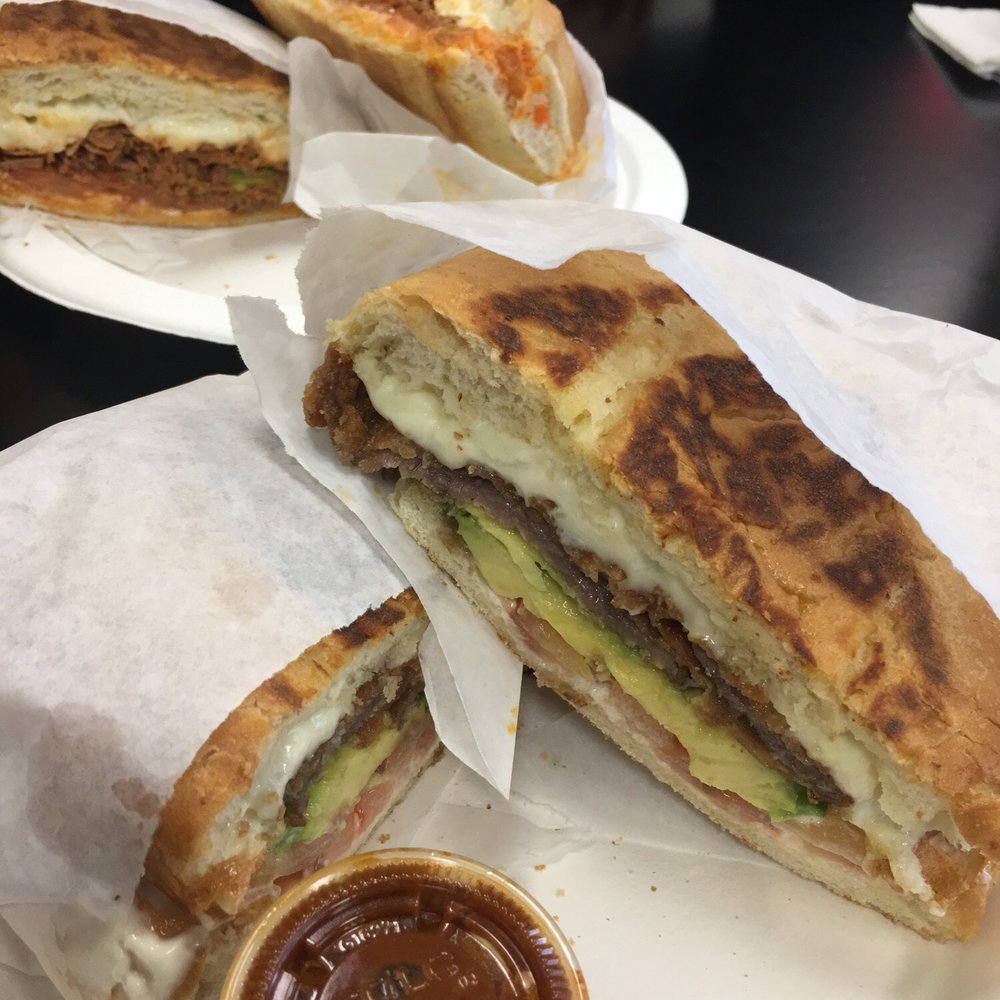 Aca Las Tortas - Cafeteria Near Me - Tijuana, BCN