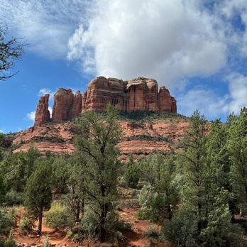 Cathedral Rock - The Cathedral Rock. - Hiking Near Me - Sedona, Arizona Cathedral Rock - The Cathedral Rock. - Hiking Near Me - Sedona, Arizona