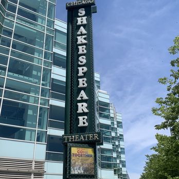 Navy Pier - Walking down the pier - Landmarks & Historical Buildings Near Me - Chicago, Illinois