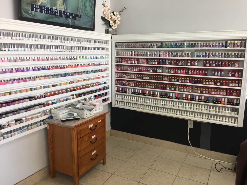 ESQUISITE NAILS & SPA Updated July 2024 21 Photos & 23 Reviews