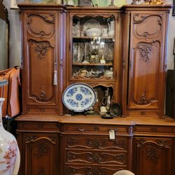 Antique Design Center