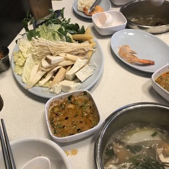 Hot Spot - Asian Fusion Near Me - Fairfax, Virginia