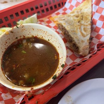 La Birrieria - Tacos Near Me - San Antonio, Texas