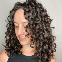 Mulberry Salon and Spa - Curly cut by Priscilla