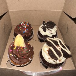 Les Glaceurs - Choco-choco, Cookies N Cream, Banana-choco, Avalanche of Brownies