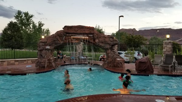 Holiday Inn Express & Suites Moab by IHG by null