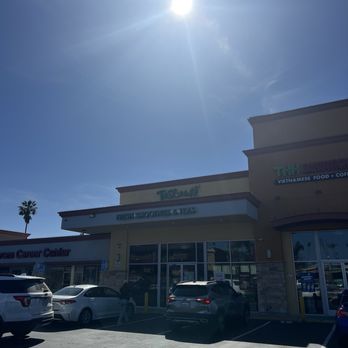 Elite Experience: Tastea, Anaheim - Outside - Yelp Events Near Me - Anaheim, California Elite Experience: Tastea, Anaheim - Outside - Yelp Events Near Me - Anaheim, California