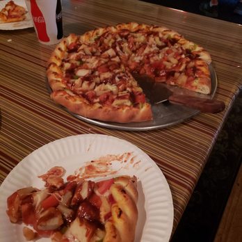 Buffalo Chip's Pizza - Pizza Near Me - Westwood, California