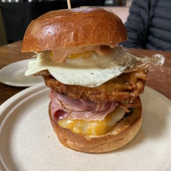 310 Eatery - The 405 Traffic Jam Burger - Burgers Near Me - Albany, California 310 Eatery - The 405 Traffic Jam Burger - Burgers Near Me - Albany, California