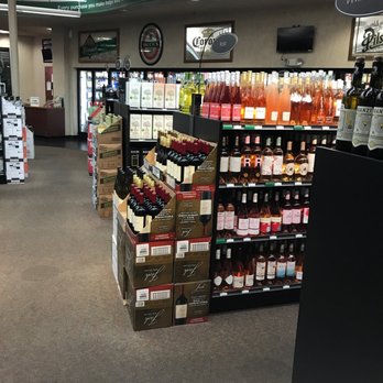 Edina Liquor - Inside - Beer, Wine & Spirits Near Me - Edina, Minnesota