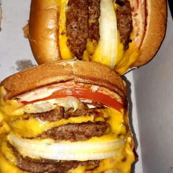 In-N-Out Burger - 4x4's - Fast Food Near Me - San Bernardino, California In-N-Out Burger - 4x4's - Fast Food Near Me - San Bernardino, California