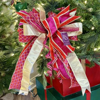 Design Decor - Really pretty designer bows! - Home Decor Near Me - Knoxville, Tennessee Design Decor - Really pretty designer bows! - Home Decor Near Me - Knoxville, Tennessee