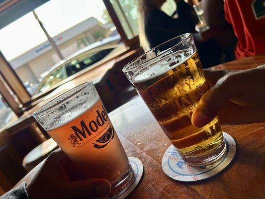 Quinn's Pub & Grill by null