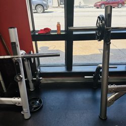 Workout Anytime North Shore - Imagine racking the weight on these