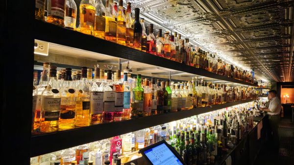 Bar 1919 by null
