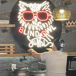New sign! New sign!