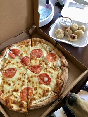 Labella's Pizzeria by null