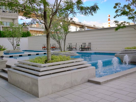 LA SUITE KŌBE by null