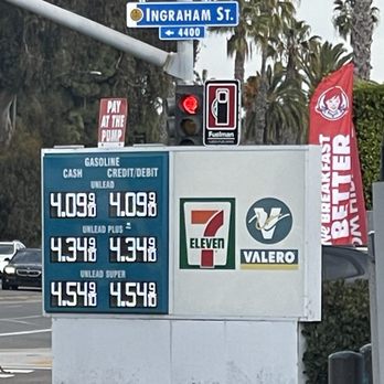 Valero Gas Station - Prices - 12/26/22 - Convenience Stores Near Me - San Diego, California Valero Gas Station - Prices - 12/26/22 - Convenience Stores Near Me - San Diego, California