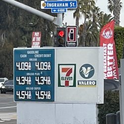 Valero Gas Station - Prices - 12/26/22