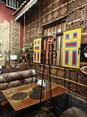 Lakruwana Restaurant by null