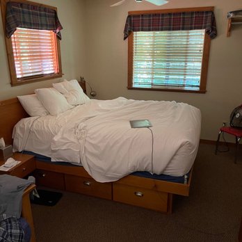 Highlands Resort - Bed - No AC! - Resorts Near Me - Guerneville, California Highlands Resort - Bed - No AC! - Resorts Near Me - Guerneville, California